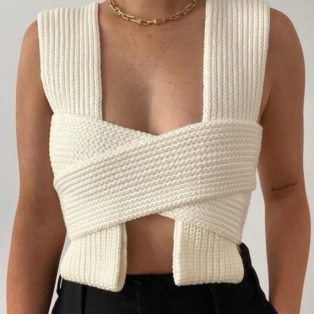 Simonett Nanu Top Cream S/M - NWOT